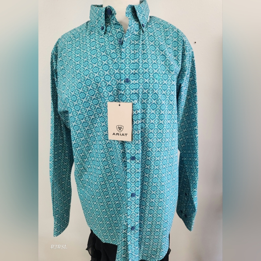 Ariat Jordy Shirt Long Sleeve Button Down Turquoise Design Mens M NWT